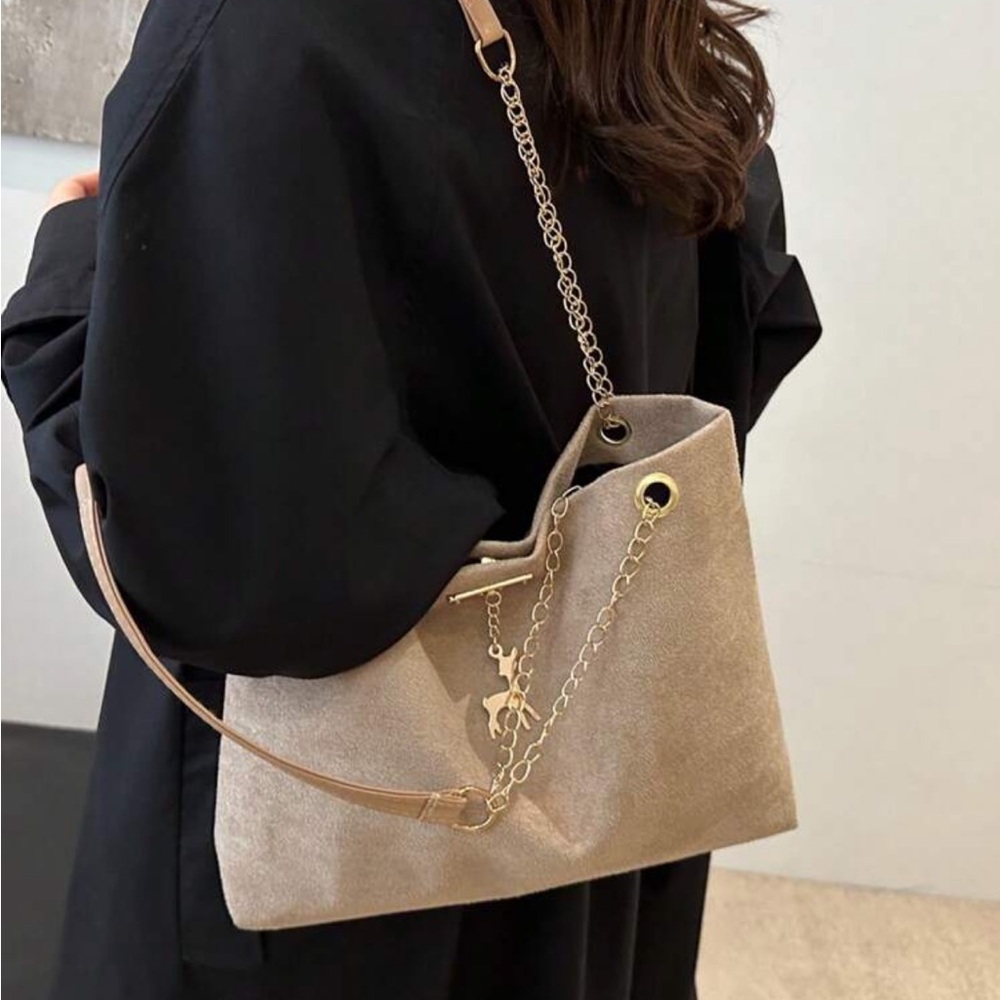 ⚠️Clearance Chain Shoulder Elegant Beige Tote Bag with Gold Chain Straps - Picture 5 of 7